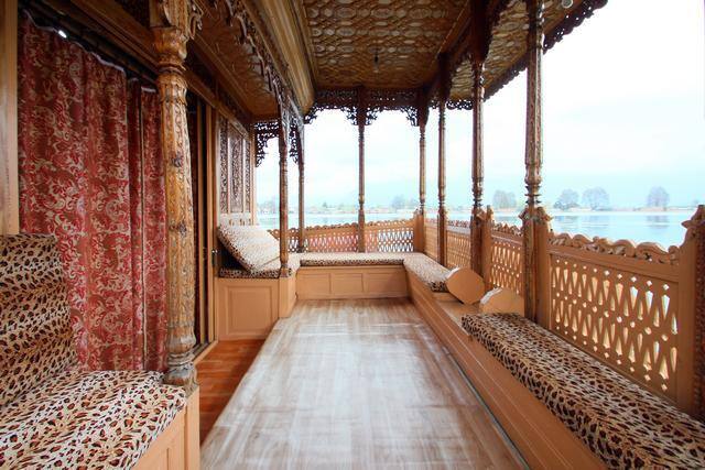 Canada Houseboat 2, Srinagar 4